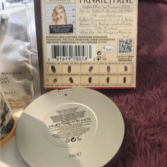 Brand New High End Make-Up Bundle - Picture 5 of 16